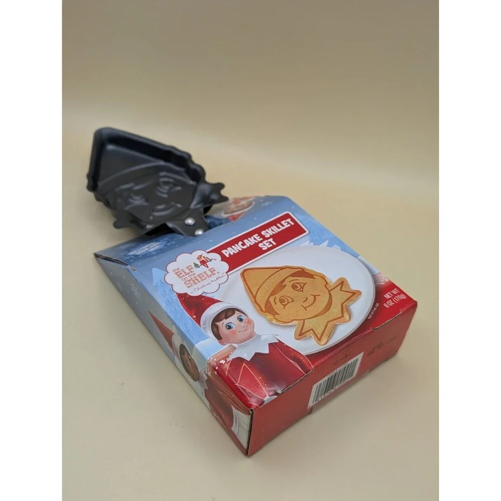The Elf On The Shelf Pancake Skillet Set - Christmas Cooking Pancakes New In Box